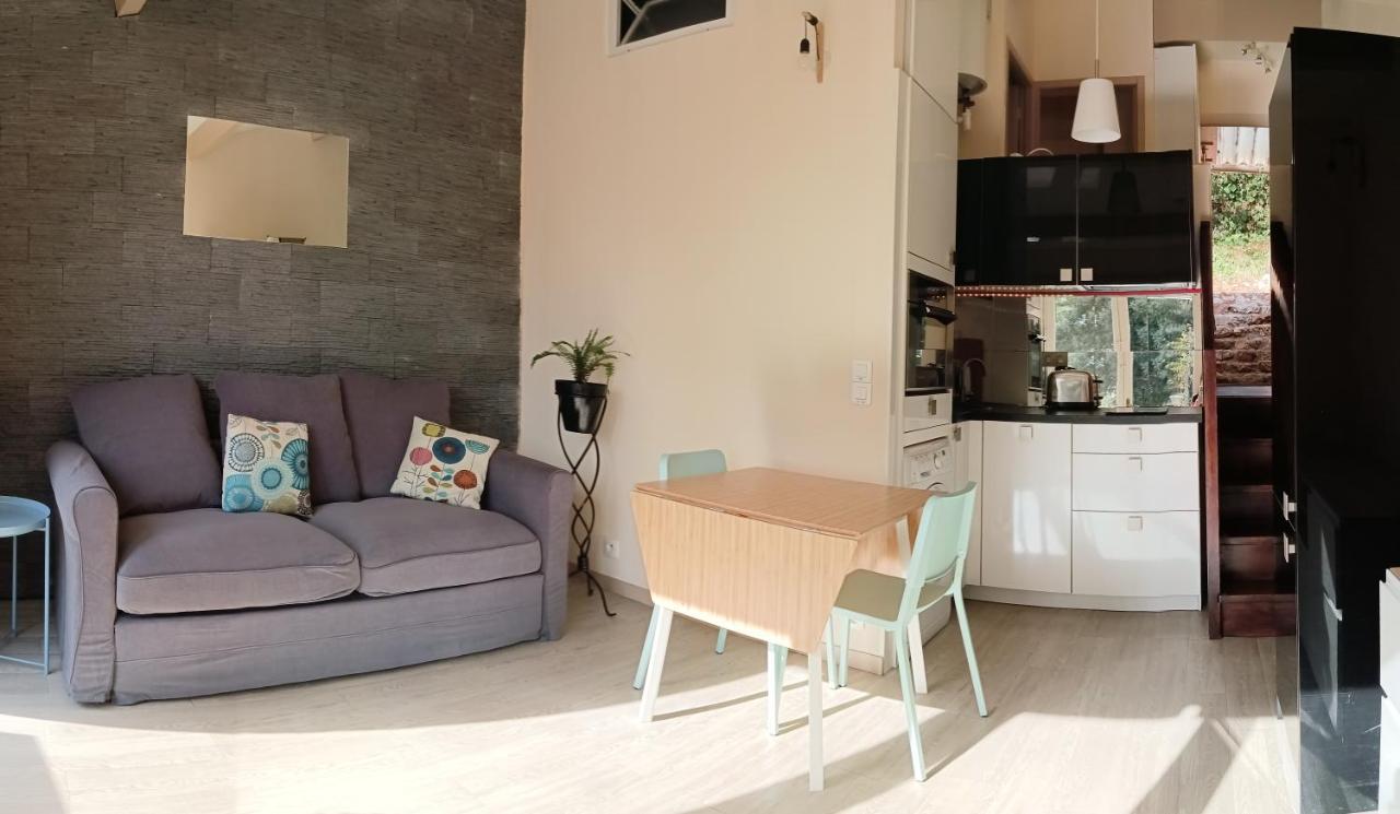 Petite Maison Au Calme - Piscine En Copropriete, Terrasse, Mer, Clim Vallauris Exteriér fotografie