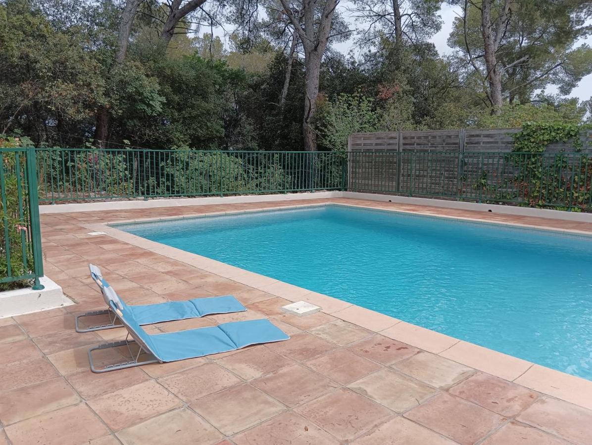 Petite Maison Au Calme - Piscine En Copropriete, Terrasse, Mer, Clim Vallauris Exteriér fotografie
